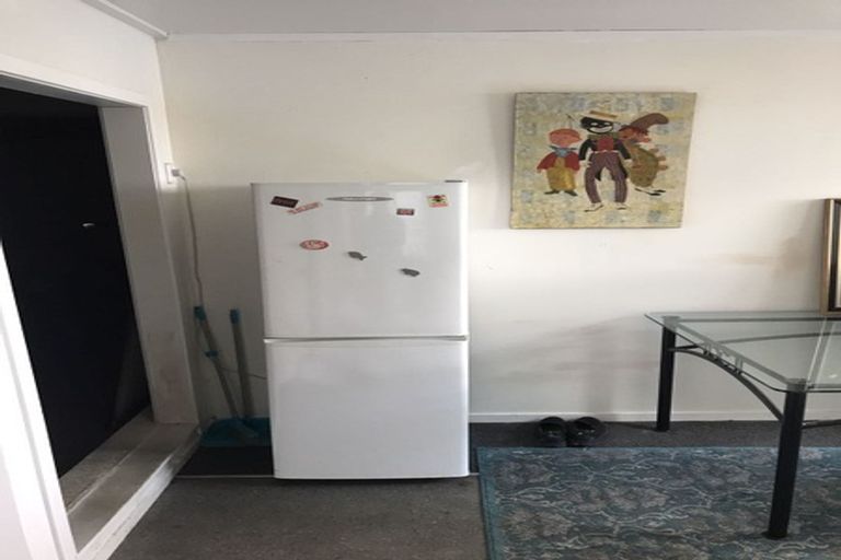 Photo of property in 118 Hillcrest Road, Hillcrest, Hamilton, 3216