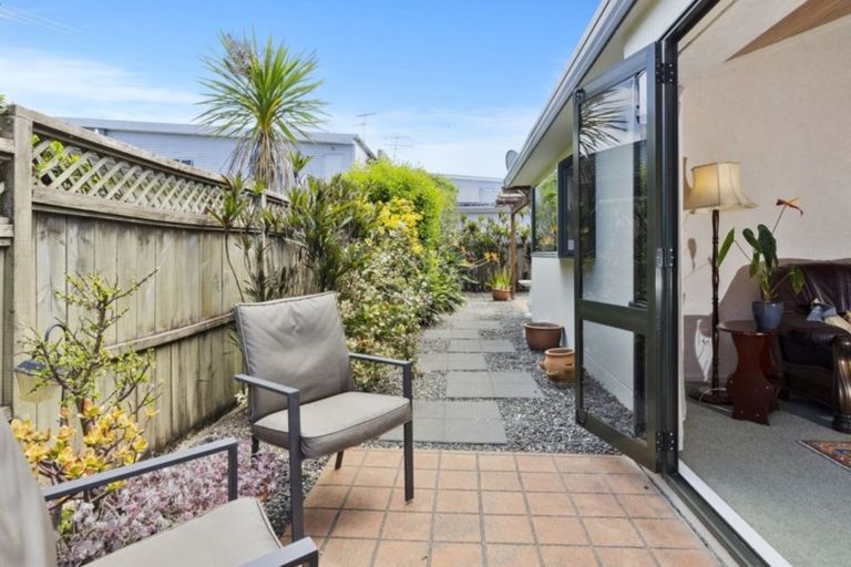 Photo of property in 3/53 Anzac Road, Browns Bay, Auckland, 0630