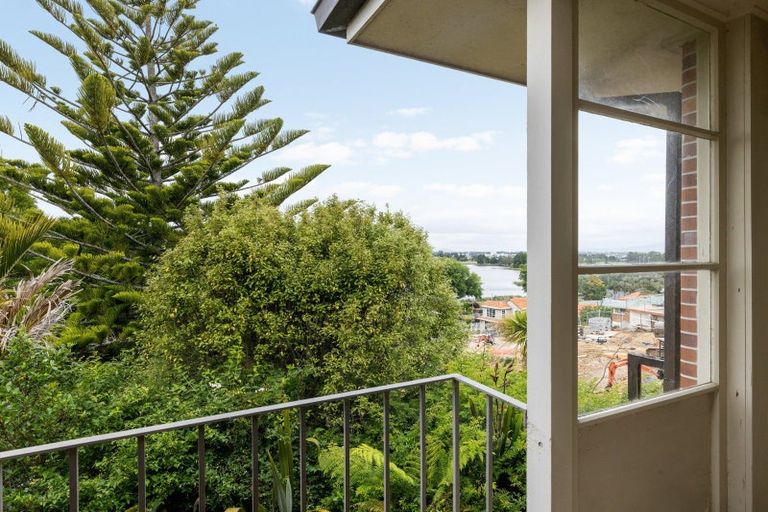 Photo of property in 35 Marama Street, Frankton, Hamilton, 3204