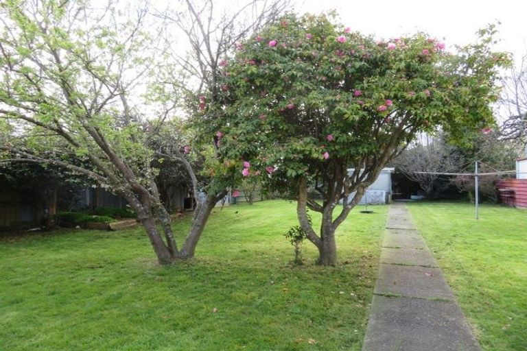 Photo of property in 54 Lane Street, Wallaceville, Upper Hutt, 5018