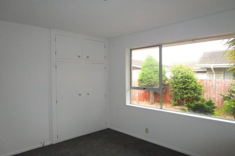 Photo of property in 58 Veitches Road, Casebrook, Christchurch, 8051