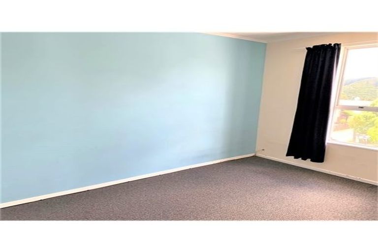 Photo of property in 52b Kingsley Street, Stokes Valley, Lower Hutt, 5019