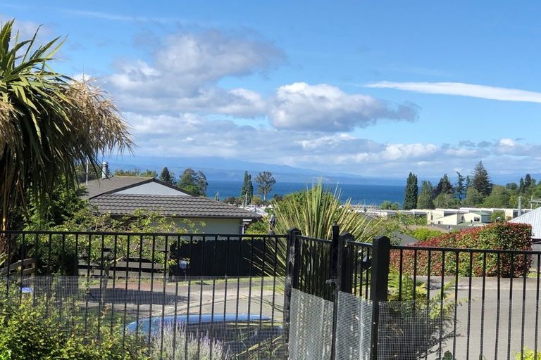 Photo of property in 1/7 Mohi Place, Nukuhau, Taupo, 3330