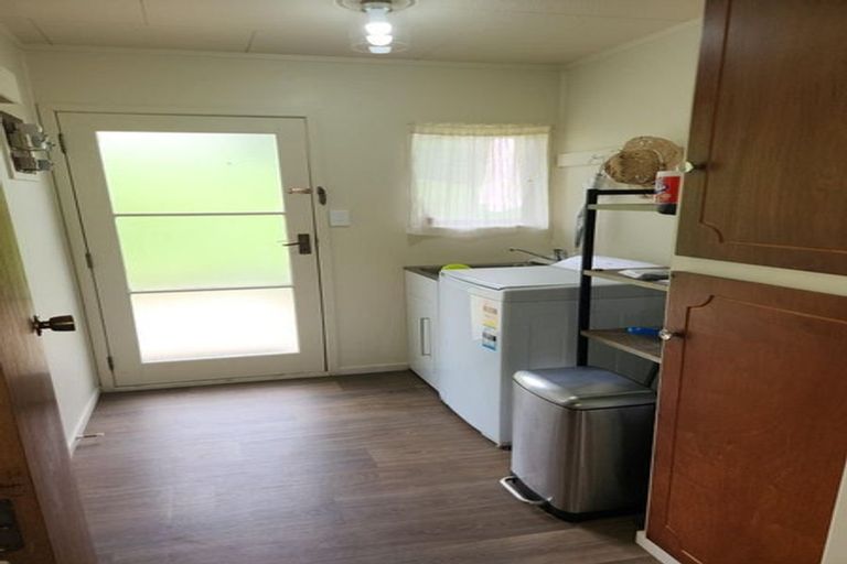 Photo of property in 78 Peach Road, Glenfield, Auckland, 0629