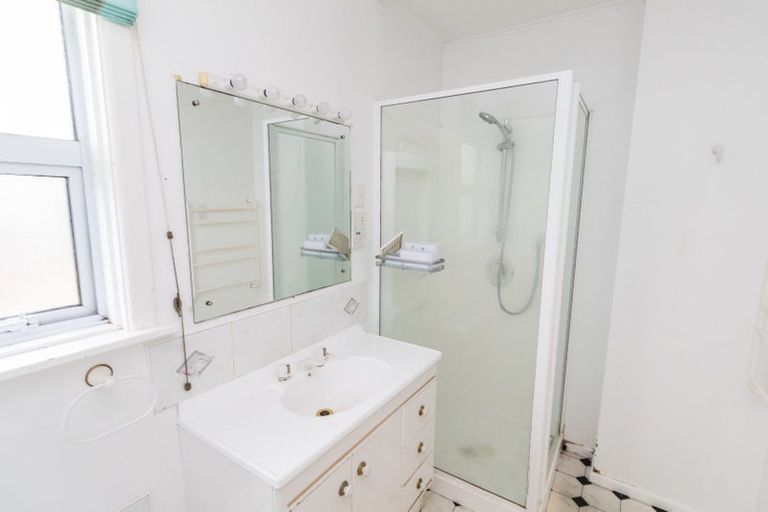 Photo of property in 20 Halifax Street, Kingston, Wellington, 6021