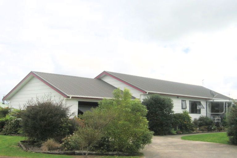 Photo of property in 121 Manuka Place, Matarangi, Whitianga, 3592