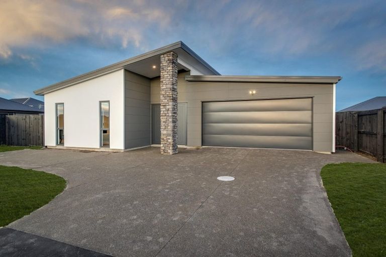 Photo of property in 22 Leader Street, Marshland, Christchurch, 8083
