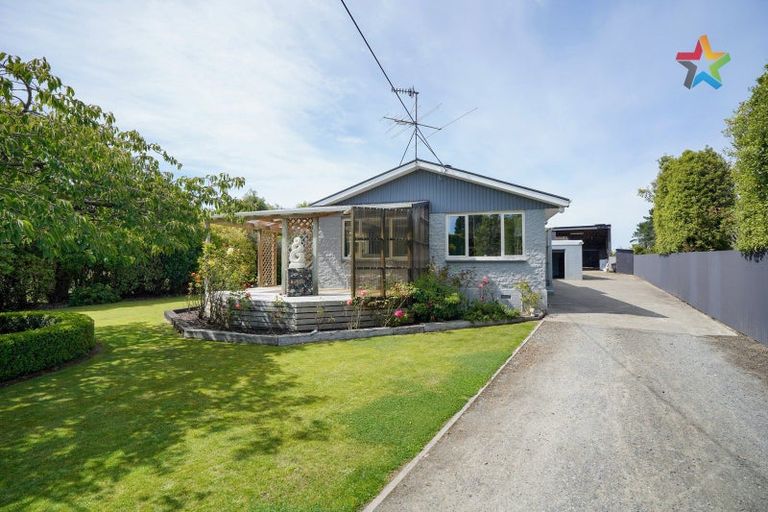 Photo of property in 165 Dunns Road, Otatara, Invercargill, 9879