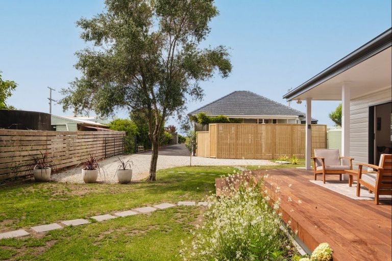 Photo of property in 28a Moana Road, Okitu, Gisborne, 4010