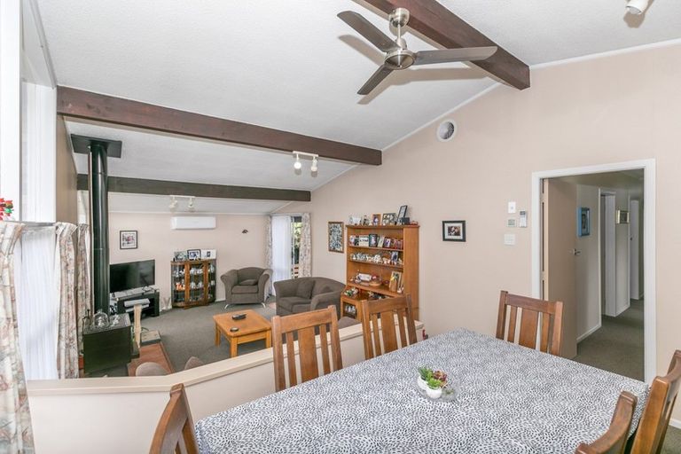 Photo of property in 262 Sandwich Road, St Andrews, Hamilton, 3200