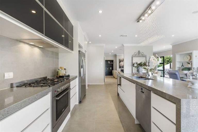 Photo of property in 719 Redoubt Road, Flat Bush, Auckland, 2019