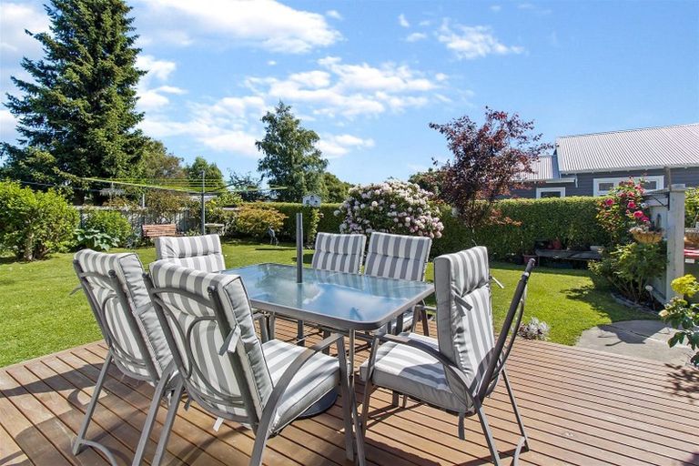 Photo of property in 10 Herbert Street, Waimate, 7924