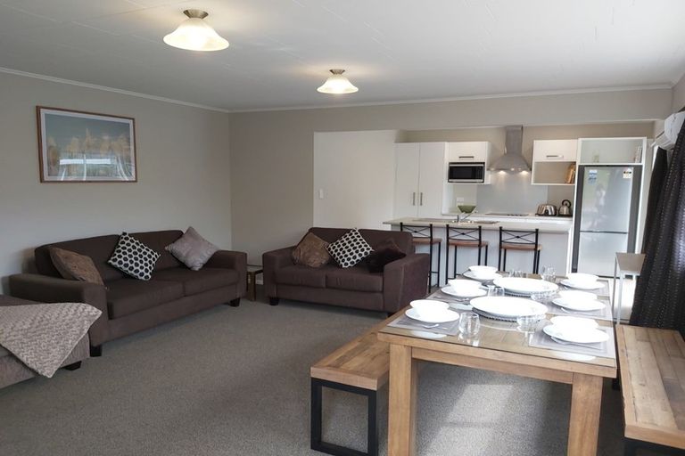 Photo of property in 37 Tui Road, Raumati Beach, Paraparaumu, 5032