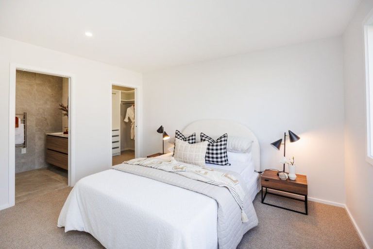 Photo of property in 68 Freedom Drive, Kelvin Grove, Palmerston North, 4414