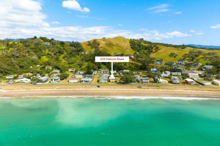 Photo of property in 233 Oakura Road, Oakura, Hikurangi, 0184