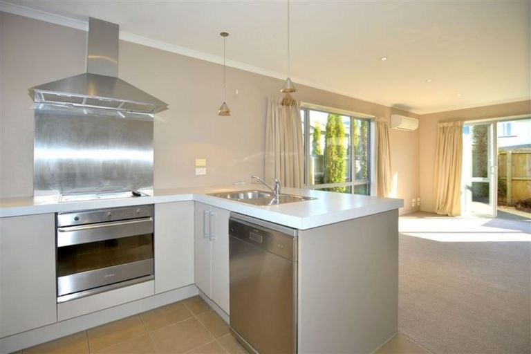 Photo of property in 41c Austin Street, Sydenham, Christchurch, 8023