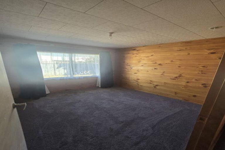 Photo of property in 46 Norana Road, Timberlea, Upper Hutt, 5018