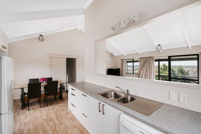 Photo of property in 327 Waihi Road, Judea, Tauranga, 3110