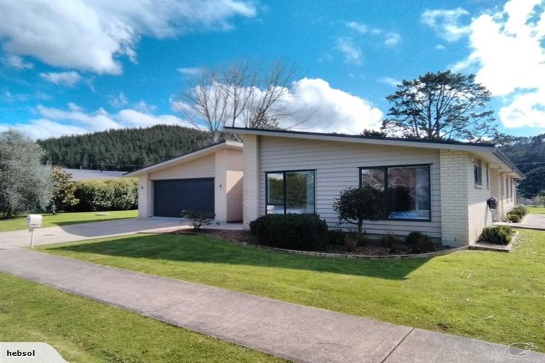 Photo of property in 10 Crabb Fields Lane, Riverhead, 0820