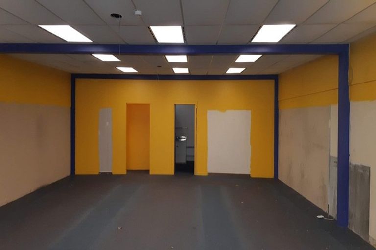 Photo of property in 35-37 Main Street, Reefton, 7830