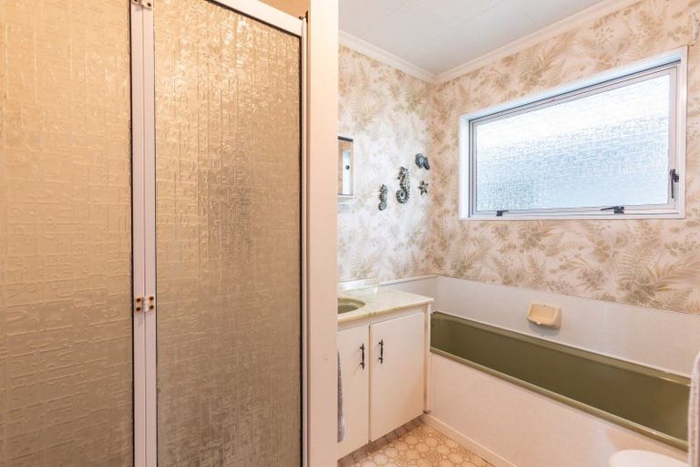 Photo of property in 2a Hunter Street, Dannevirke, 4930