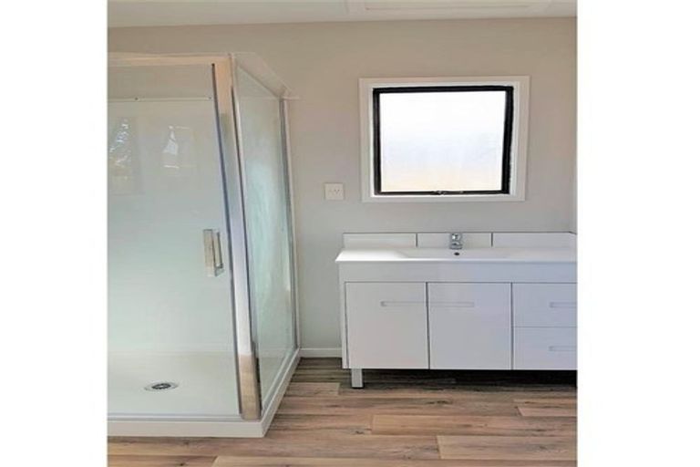 Photo of property in 6 Electra Place, Mangere, Auckland, 2022