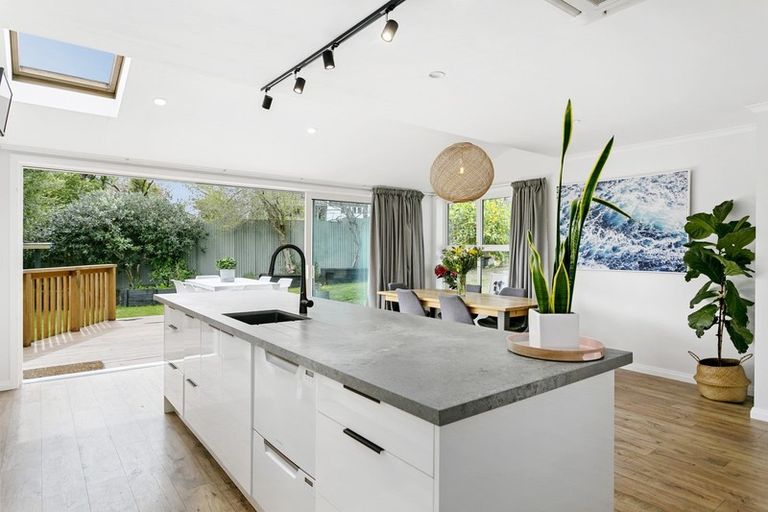 Photo of property in 24 Sunset Street, Hilltop, Taupo, 3330