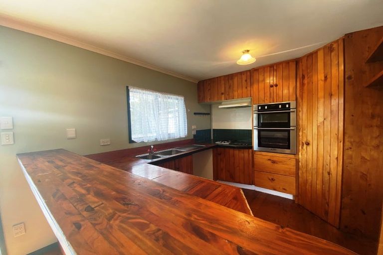 Photo of property in 688 Kahikatea Flat Road, Waitoki, Kaukapakapa, 0871