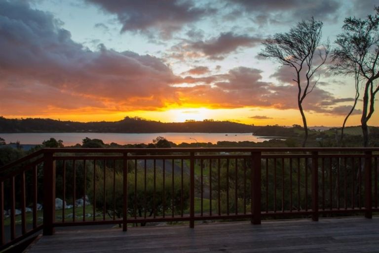 Photo of property in 6 Lichen Grove, Russell, 0272