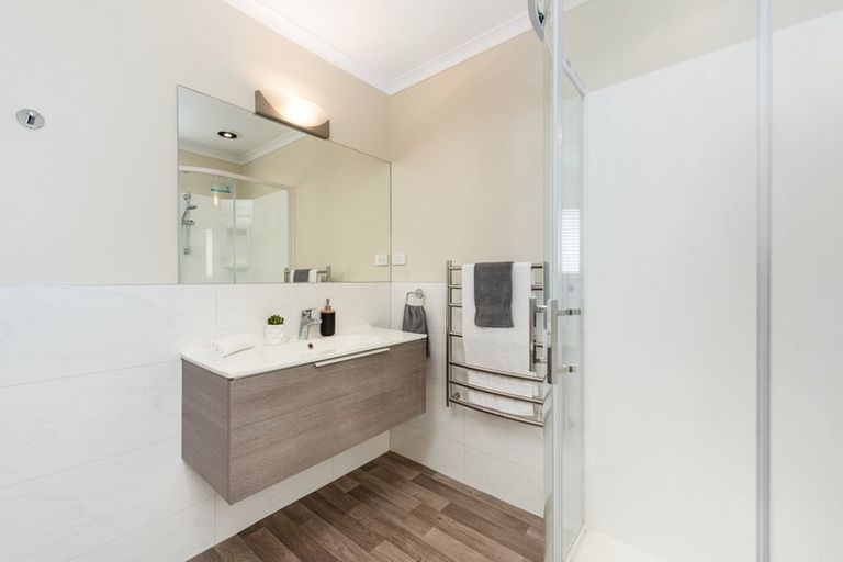 Photo of property in 8 Utopia Park Heights, Welcome Bay, Tauranga, 3112