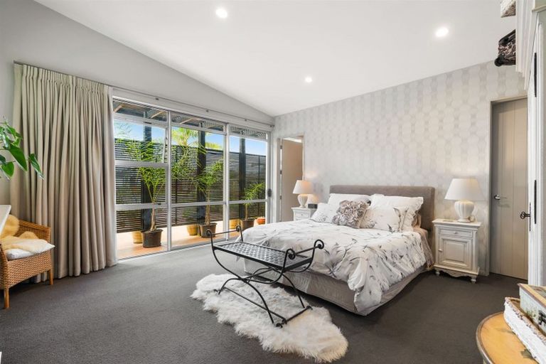 Photo of property in 12 Seabreeze Road, Mangawhai Heads, Mangawhai, 0505