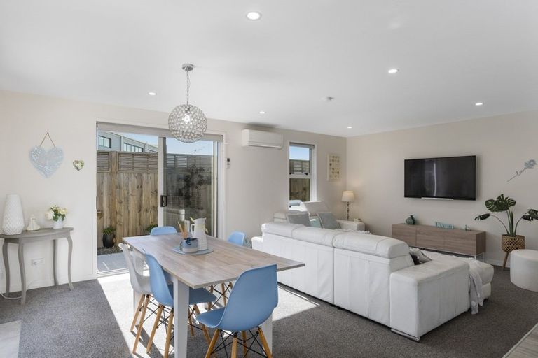 Photo of property in 9 Westhill Lane, Papamoa Beach, Papamoa, 3118