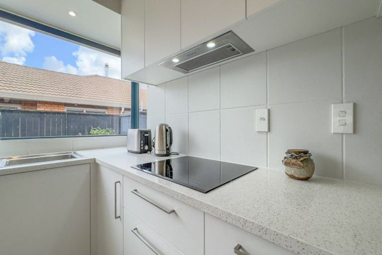Photo of property in 28a Cooper Street, Pukekohe, 2120