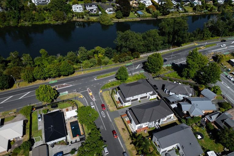 Photo of property in 3/64 Banbury Crescent, Fairfield, Hamilton, 3214