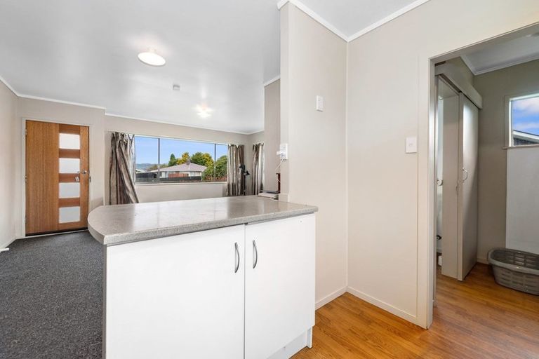 Photo of property in 1/30 Clyde Street, Utuhina, Rotorua, 3015