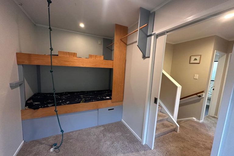 Photo of property in 81b Percy Dyett Drive, Karori, Wellington, 6012