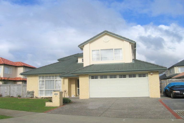 Photo of property in 7 Zara Court, Flat Bush, Auckland, 2016