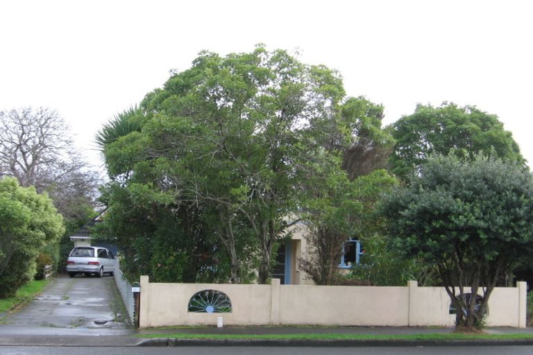 Photo of property in 22 Manawatu Street, Hokowhitu, Palmerston North, 4410