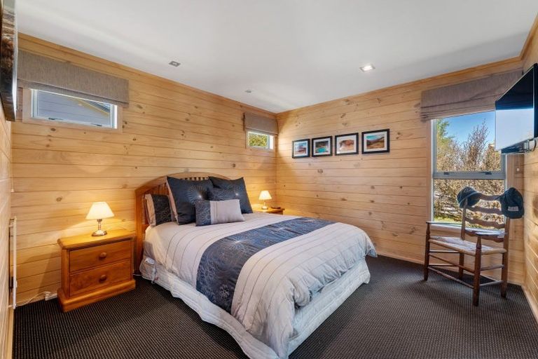 Photo of property in 32a Mackenzie Street, National Park, Owhango, 3989