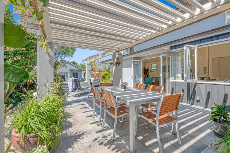 Photo of property in 12 Ardlui Avenue, Manly, Whangaparaoa, 0930