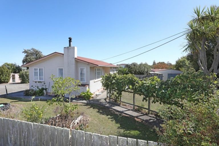 Photo of property in 11 Otore Street, Marton, 4710