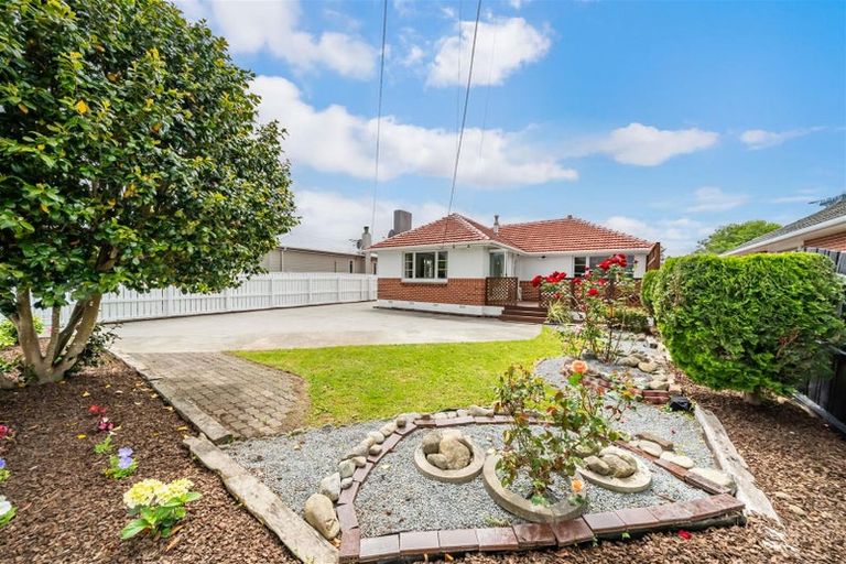 Photo of property in 54 Routley Crescent, Elderslea, Upper Hutt, 5018