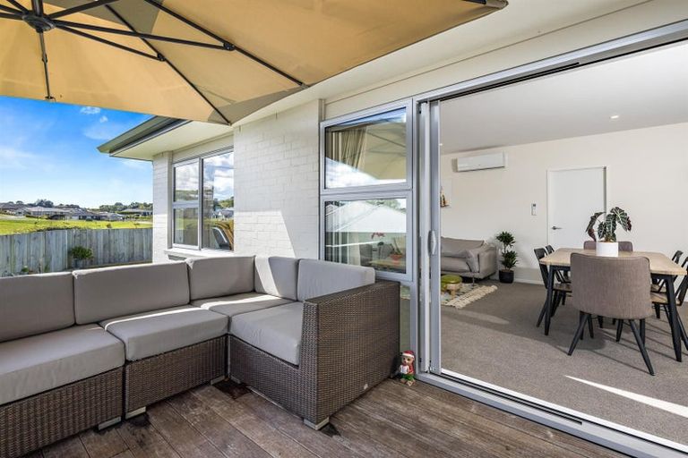 Photo of property in 35 Fairwater Road, Warkworth, 0910