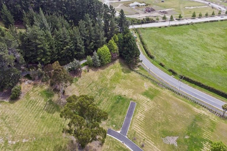 Photo of property in 8 Tui Vale Lane, Halswell, Christchurch, 8025