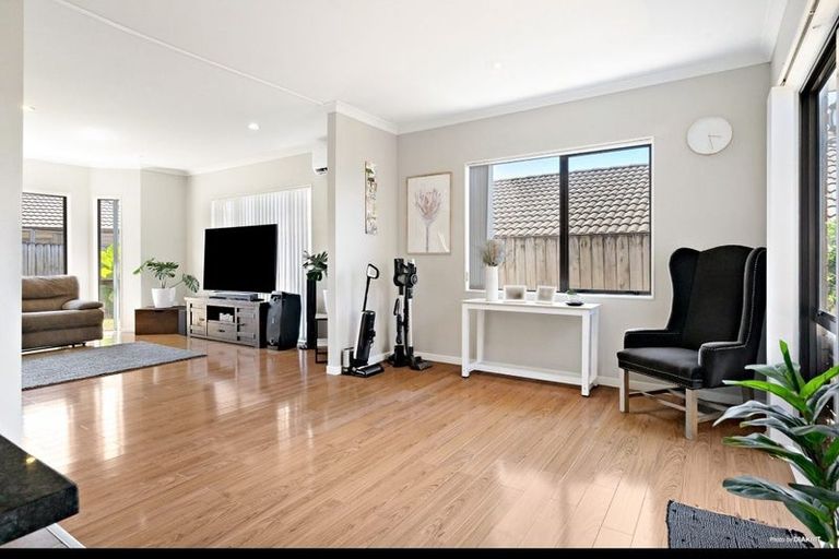 Photo of property in 29 Ranchod Terrace, Pukekohe, 2120