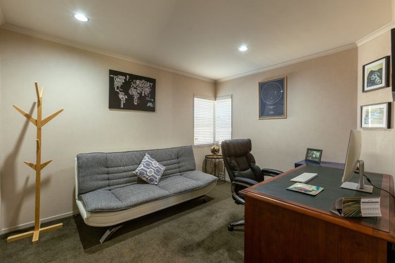 Photo of property in 132 Guy Street, Dannevirke, 4930