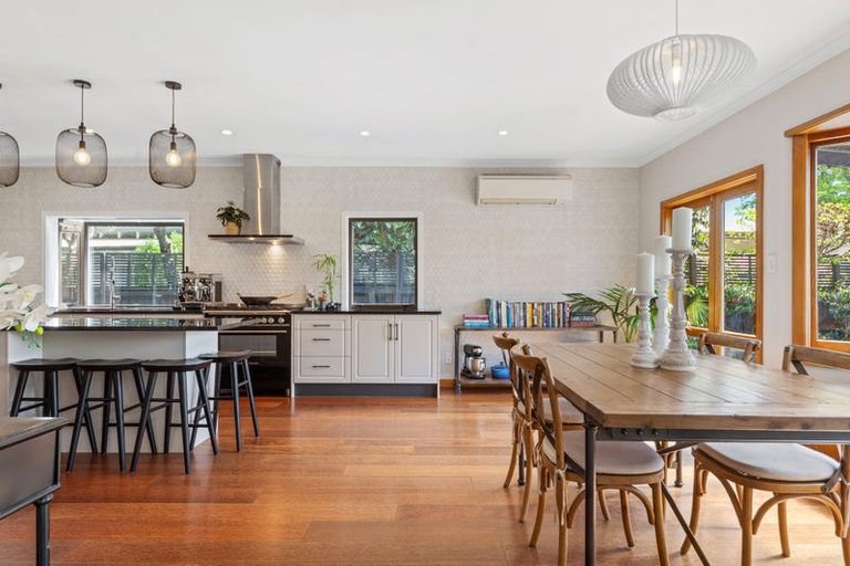 Photo of property in 81 Glandovey Road, Fendalton, Christchurch, 8052