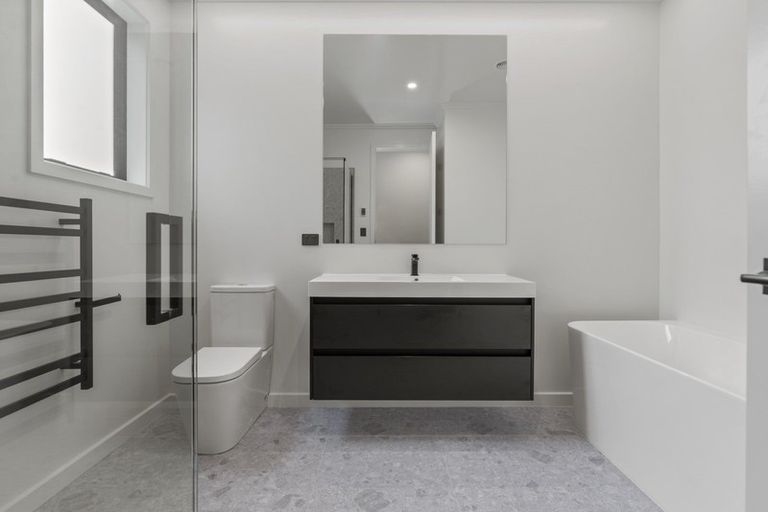 Photo of property in 54 Hamon Place, Pukehangi, Rotorua, 3015