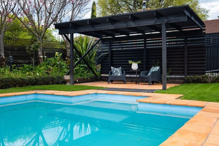 Photo of property in 11 Simla Avenue, Havelock North, 4130