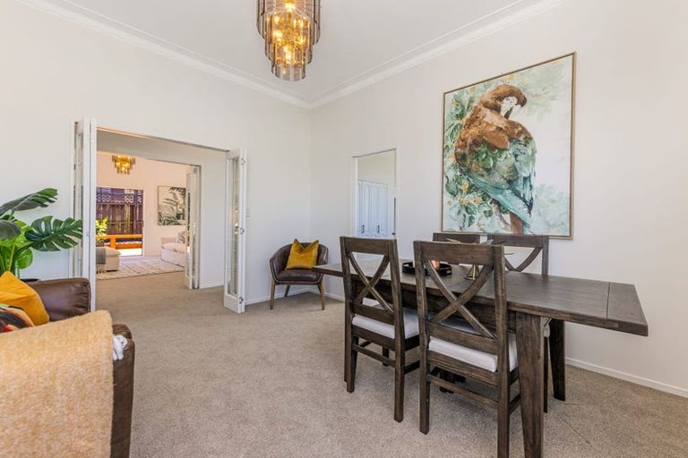 Photo of property in 49 Palomino Drive, Henderson, Auckland, 0612